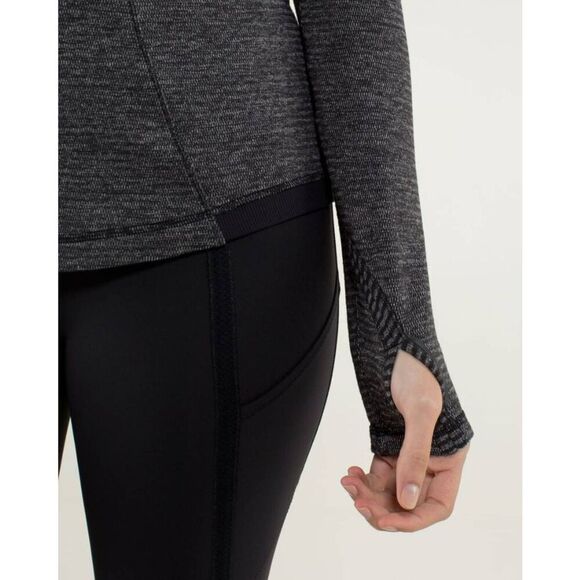 LULULEMON ATHLETICA Base Runner Long Sleeve Size 4 - Picture 5 of 9